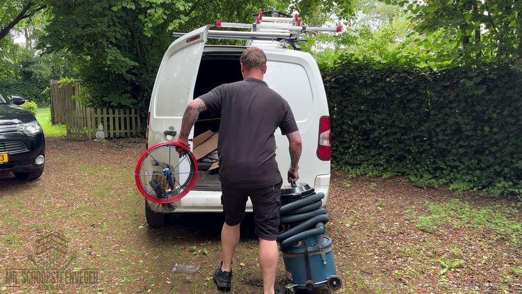 Schoorsteen onderhoud Heiloo ladder bus Schoorsteen onderhoud Heiloo ladder bus
